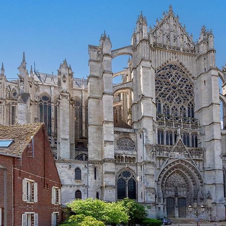 ボーヴェUn Petit Coin De Cathedraleアパートメント エクステリア 写真